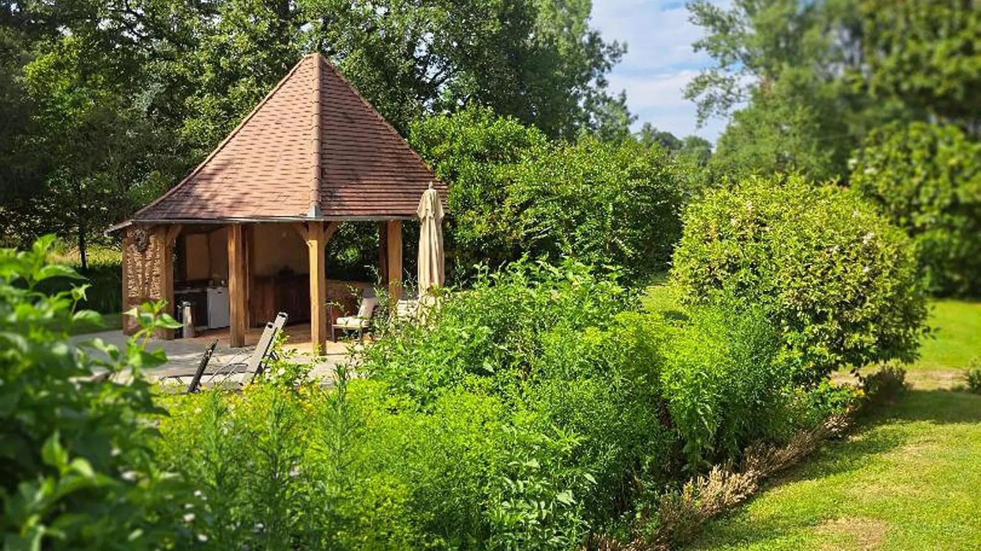 Сasa de vacaciones Awesome Home In Frayssinet-Le-Gelat With Kitchen Francia